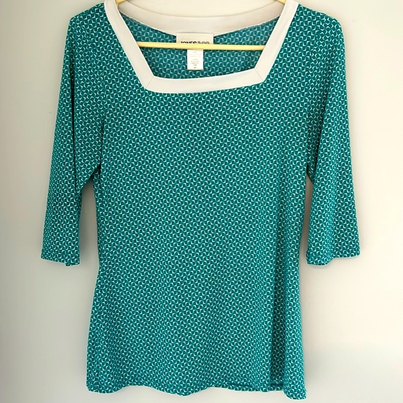Jones & Co. Top - Picture 1 of 3